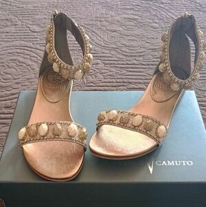 Vince Camuto ~Embellished Sandals Pale Taupe Brushed Snake, Size 7.5M – New